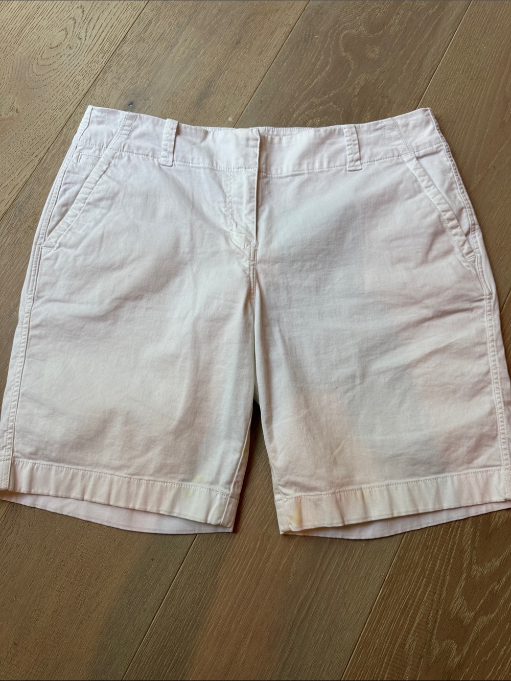 Vineyard Vines White Chino Bermuda Shorts